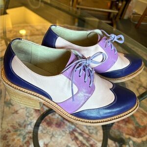 Women's Oxford Shoes in 3 shades of purple